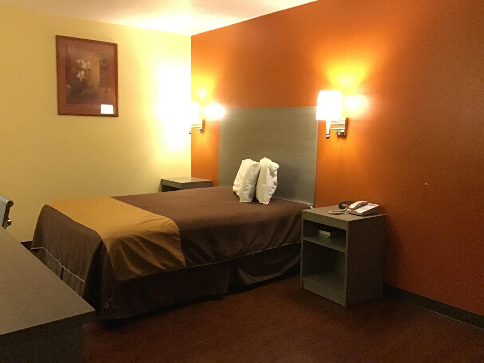 Rodeway Inn Moriarty Zewnętrze zdjęcie